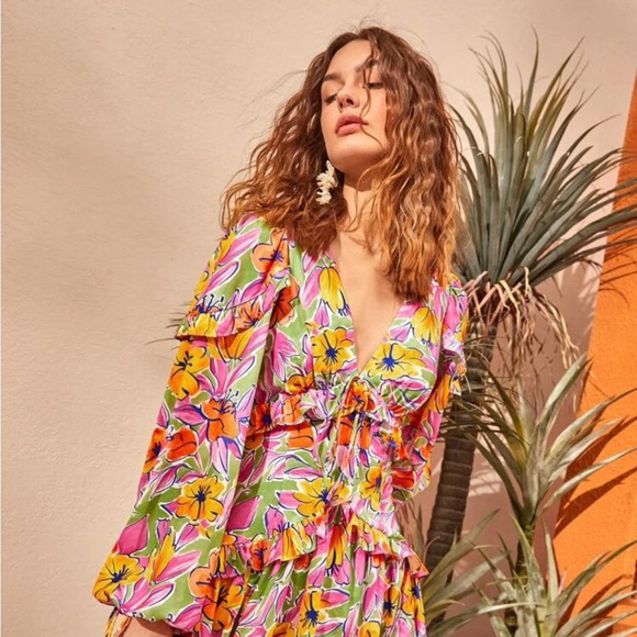 Floral Print Lantern Sleeve Split Thigh Dress - Picture 4 of 8